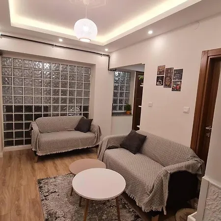 Cozy 2 Bedroom Near Green Mosque Yildirim Exterior photo