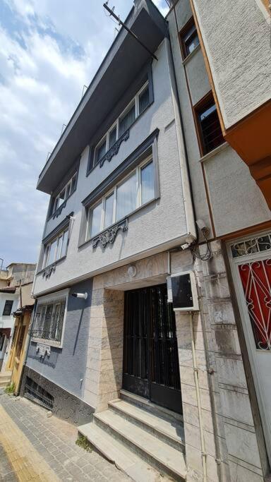 Cozy 2 Bedroom Near Mosque * Yildirim