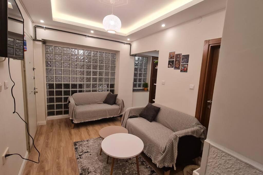 Apartment Cozy 2 Bedroom Near Mosque *