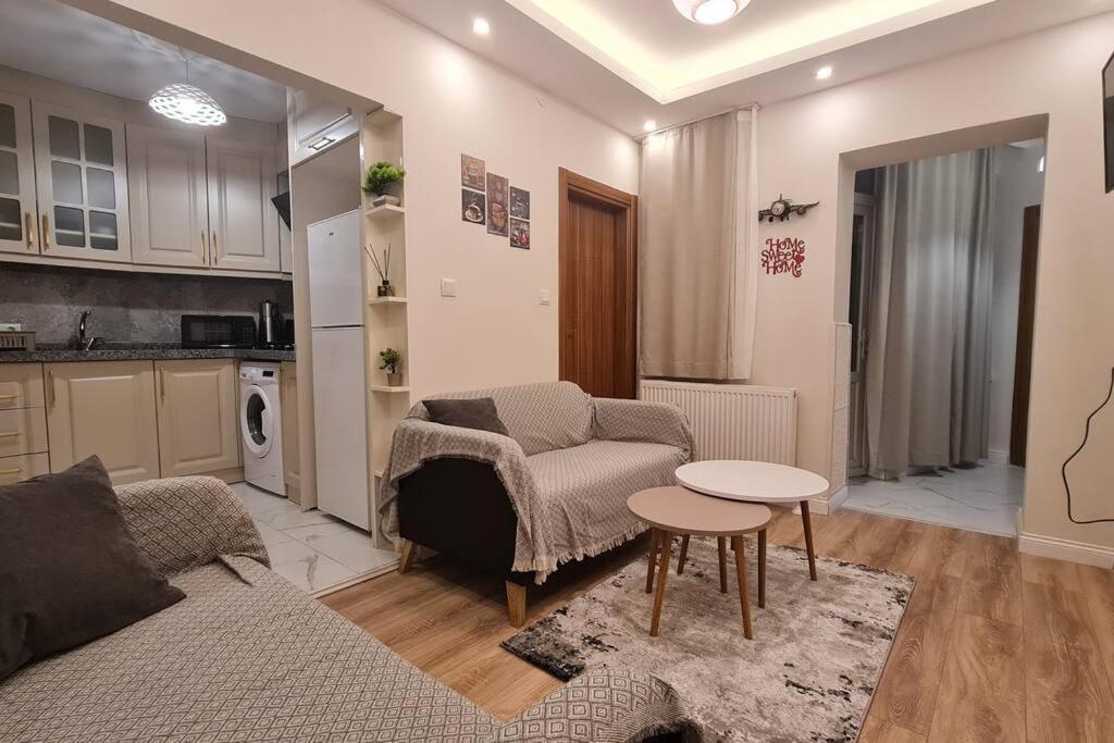Cozy 2 Bedroom Near Mosque Yildirim